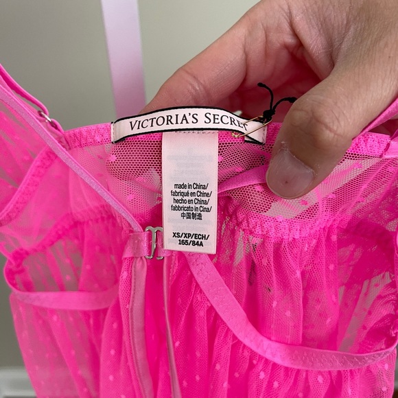 Victoria’s Secret Intimate and sleepwear set NWT - Picture 8 of 10